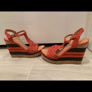Yellow box heels